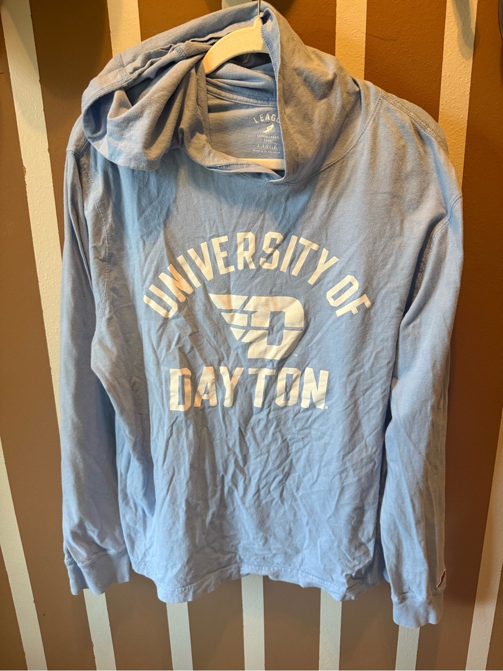 League Men's University of Dayton light weight hoodie in Light Blue